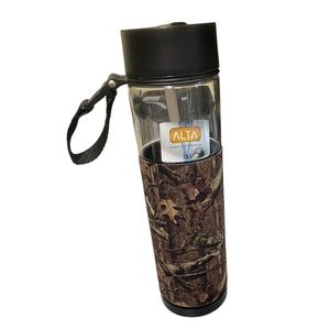 NWOT ALTA 24oz Sports Bottle With Sleeve And Straw, PBA Free